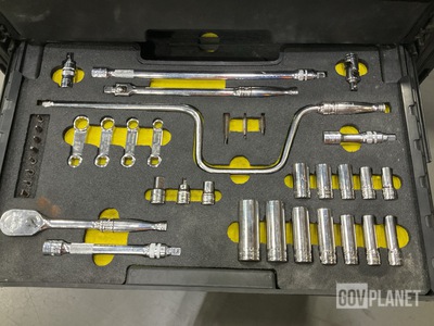 (4) Aircraft Maintenance Tool Kits
