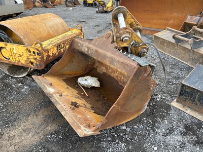 H & H 57 in 1.25 cyd Hydraulic Tilting Baggerlöffel - Fits Cat 320