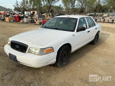 2010 Ford Crown Victoria Sedan