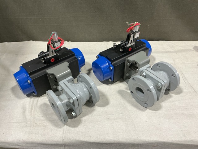 (2) DelVal DelTorq SR Actuator Ball Valves