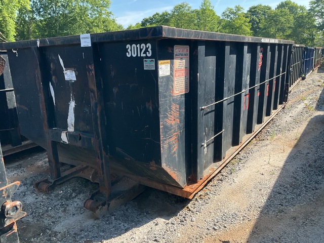 NU-LIFE 22 ft 30 cyd Roll-Off Container