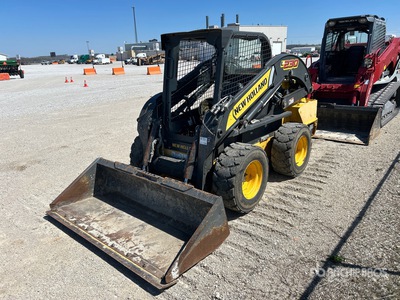2011 New Holland L230 Kompaktlader