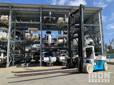 2008 Wiggins W230M2 23000 lb Pneumatic Tire Montacargas