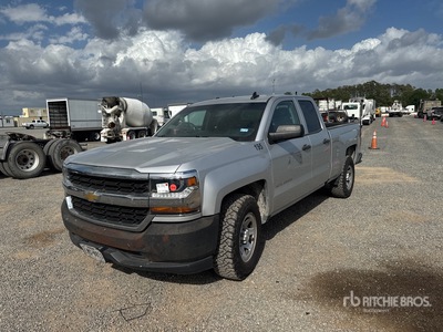2019 Chevrolet Silverado 1500 LD 4x2 Extended Cab Pickup