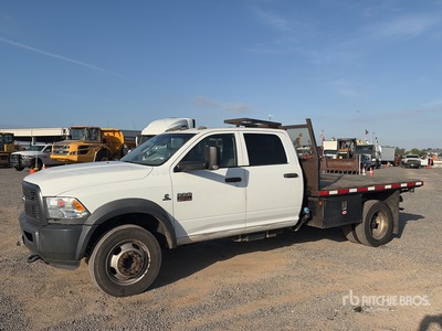 2012 Ram 5500 4x2 Crew Cab Autocarro cassone fisso