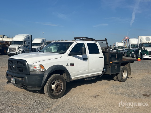 2012 Ram 5500 4x2 Crew Cab Flatbed Truck