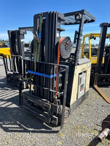 1992 Crown RC3020-35 2250 lb Carretilla Retráctil