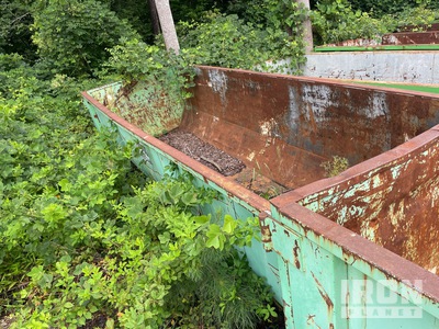 22 ft Roll-Off Container