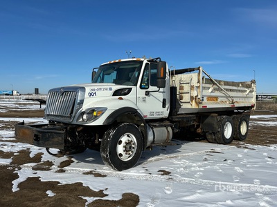2008 International 7400 6x4 Camion à benne basculante D/E