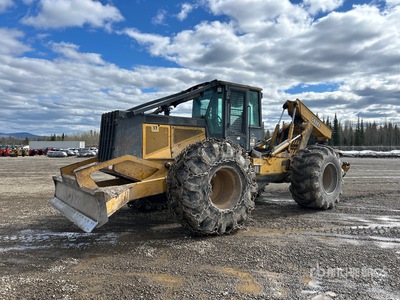 2002 John Deere 748 4x4 Skidder