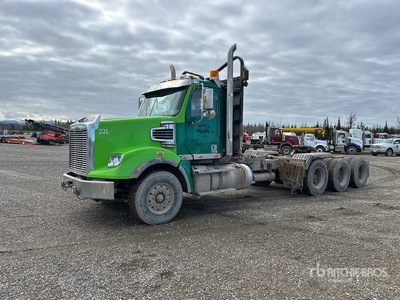 2018 Freightliner 122SD 8x6 Logging Tri/A Day Cab Truck Tractor