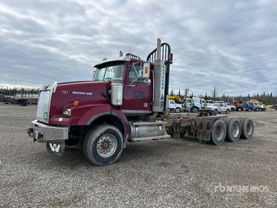 2007 Western Star 4900SA 8x6 Logging Tri/A Day Cab Truck Tractor