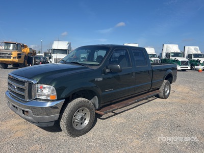 2002 Ford F-350 XLT 4x4 Crew Cab Pickup