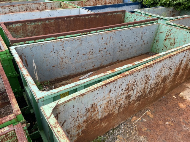 22 ft Roll-Off Container