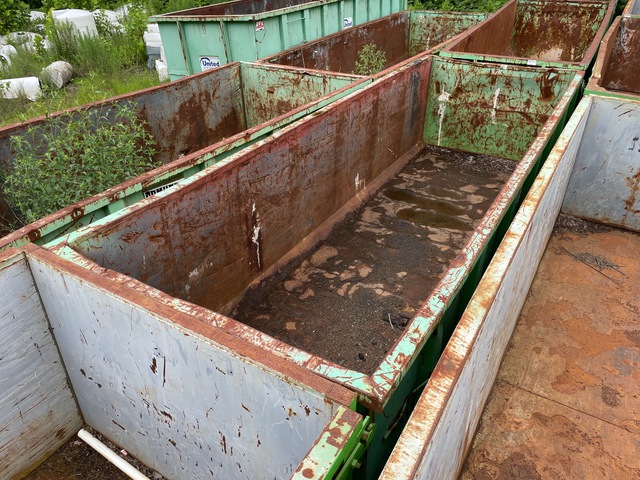 22 ft 30 cyd Roll-Off Container