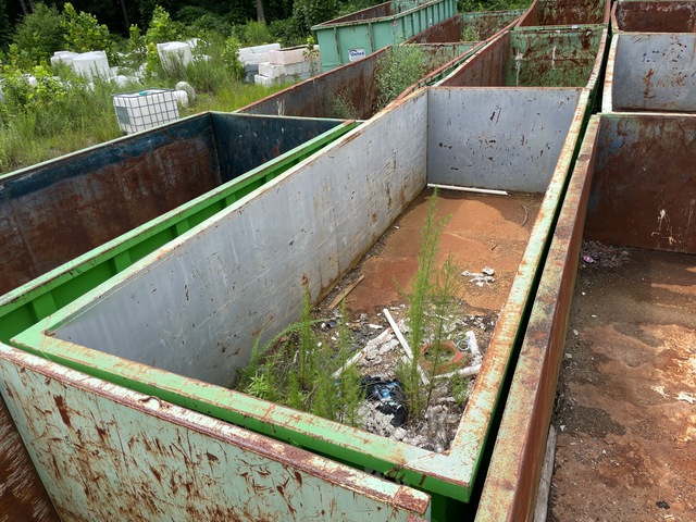 22 ft 30 cyd Roll-Off Container