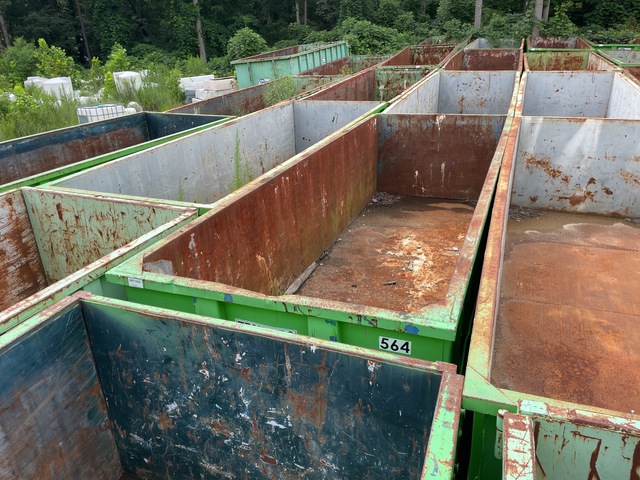 22 ft 30 cyd Roll-Off Container
