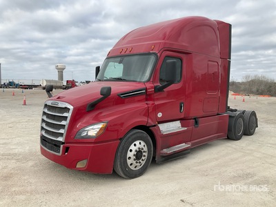 2019 Freightliner Cascadia 126 6x4 T/A Sleeper Truck Tractor