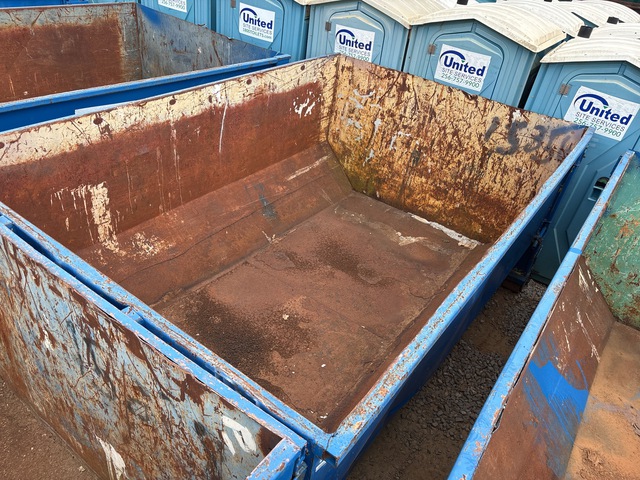 12 ft 2 in 15 cyd Roll-Off Container