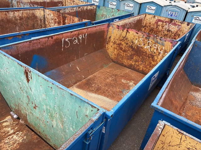 12 ft 2 in 15 cyd Roll-Off Container