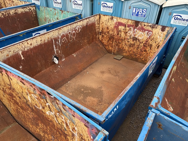 12 ft 2 in 15 cyd Roll-Off Container