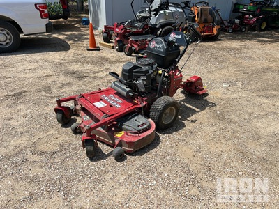 2023 Exmark Turf Tracer S-Series Zero-Turn Lawn Mower