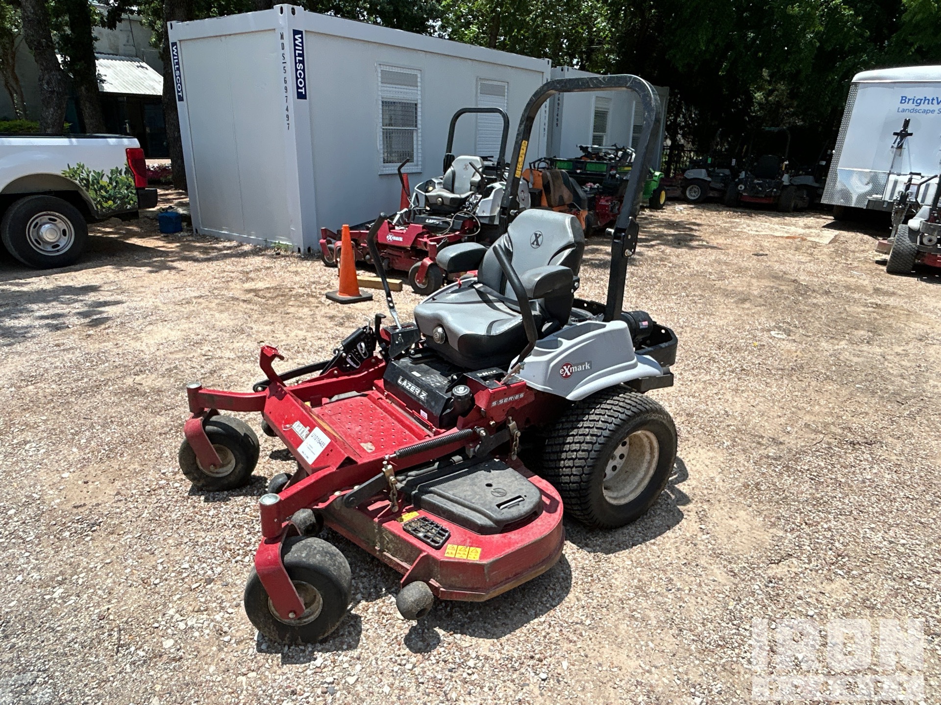 2023 Exmark Lazer Z S-Series Zero-Turn Lawn Mower in Southlake