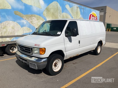2007 Ford E-150 Furgoneta de carga