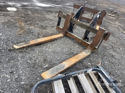 60 in Q/C Wheel Loader Forks