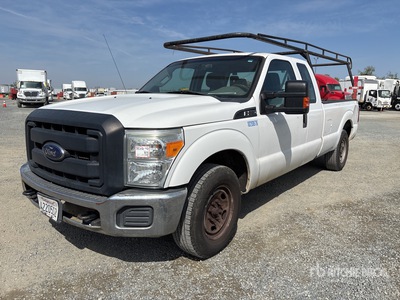 2016 Ford F-250 4x2 Extended Cab Pickup