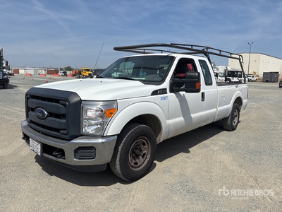 2016 Ford F-250 4x2 Extended Cab Pickup