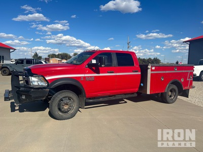 2014 Dodge 5500 SLT 4x4 Crew Cab Service Truck