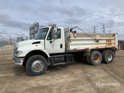 2008 International 7400 6x4 T / A-kiepwagen