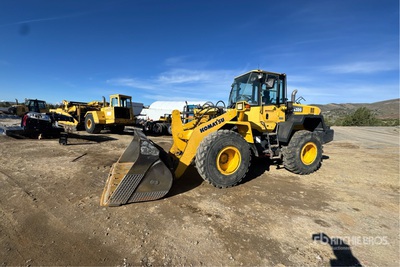2013 Komatsu WA320-6 Wheel Loader