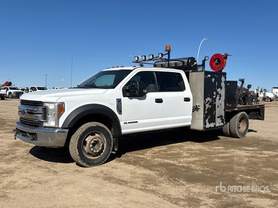 2017 Ford F-550 XLT 4x4 Crew Cab Camion utilitaire