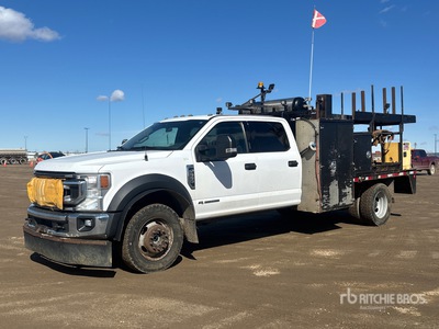 2021 Ford F-550 XLT 4x4 Crew Cab Camión Utilitario