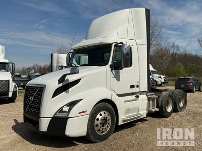 2020 Volvo VNL300 6x4 T/A Day Cab Truck Tractor