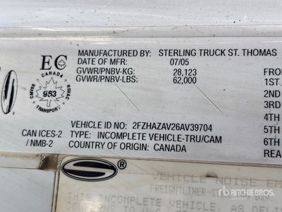 2006 Sterling LT9500 6x4 T/A Camión dumper