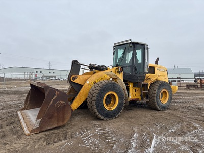 2010 New Holland W190B Chargeuse sur roues