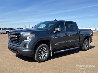 2021 GMC Sierra 1500 AT4 4x4 Crew Cab Pickup