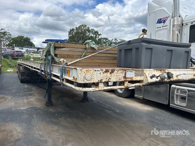 2020 Krueger 13.7 m Tri/A Remorque à plateau