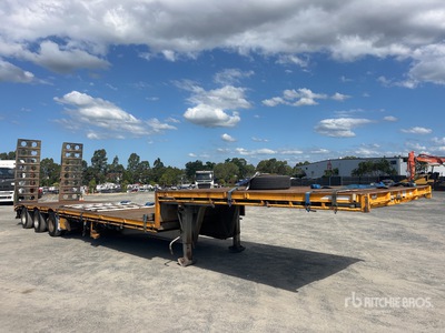 2014 MaxiTrans 13.5 m Tri/A Przyczepa z pokładem schodkowym