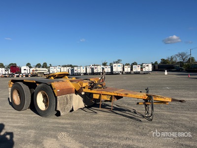 2014 Loughlin Bogie/A Road Train Dolly