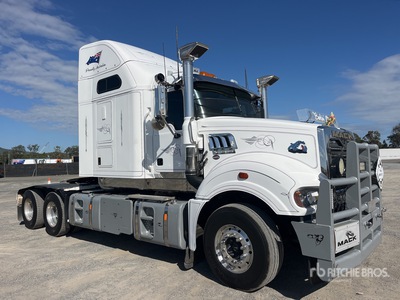 2020 Mack CLXT Superliner 6x4 T/A Sleeper Truck Tractor