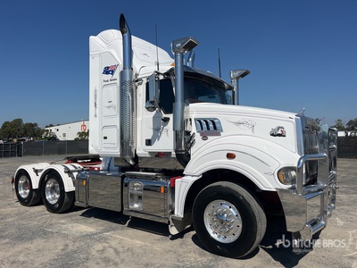 2015 Mack CLXT Super-Liner 6x4 T/A Sleeper Truck Tractor