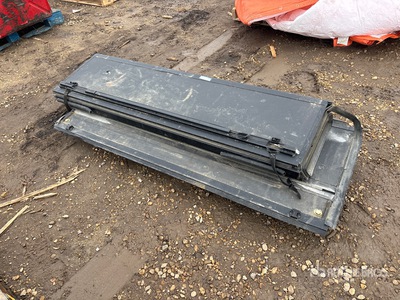 Tonneau Cover - Fits Truck