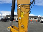 Hydraulics with Auxiliary Hydraulic Plumbing