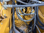 Hydraulics with Hydraulic Center Swivel