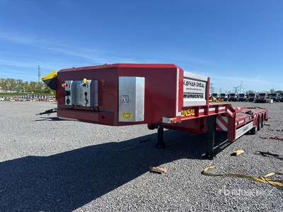 Ayhan Ünsal Wonderful Tri/A Lowboy Trailer (Unused)