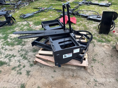 2025 ARTEER RPT-42L Rotating Hydraulic Skid Steer Forks (Unused)